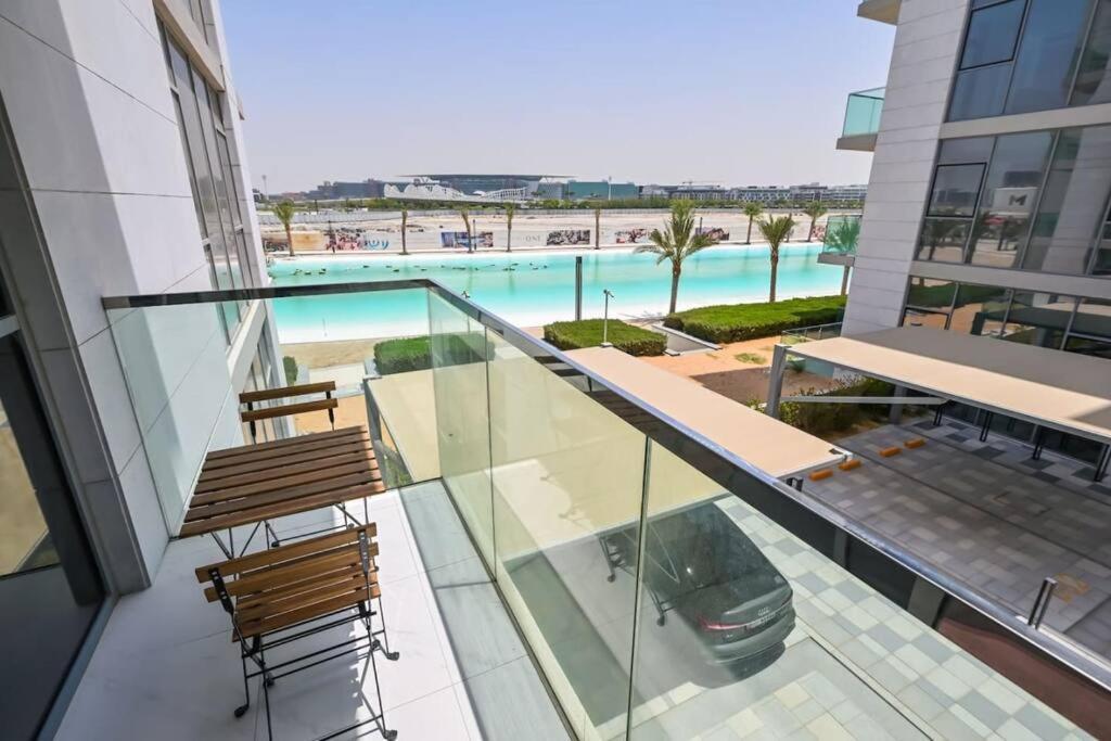 Апартаменты Luxe Shortlet - Modern 1Br In District One Meydan Дубай Экстерьер фото